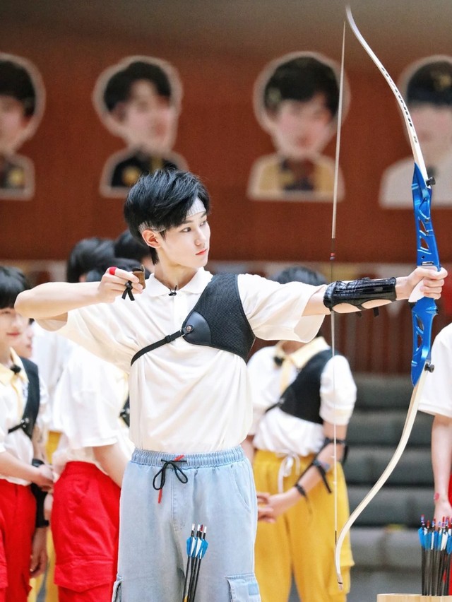 TNT时代少年团张真源,时代少年团成员张真源 tnt时代少年团张真源