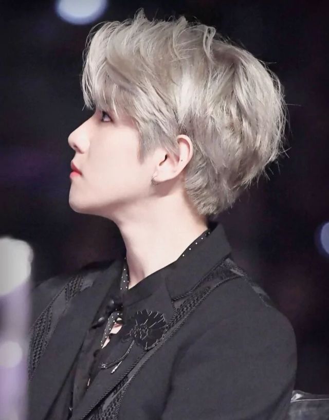 边伯贤(baekhyun-甜甜明星神图收藏馆-话本小说网