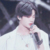 黄明昊.