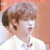 黄明昊.