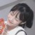 女同学B