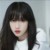 女