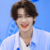 黄明昊.