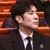 田震