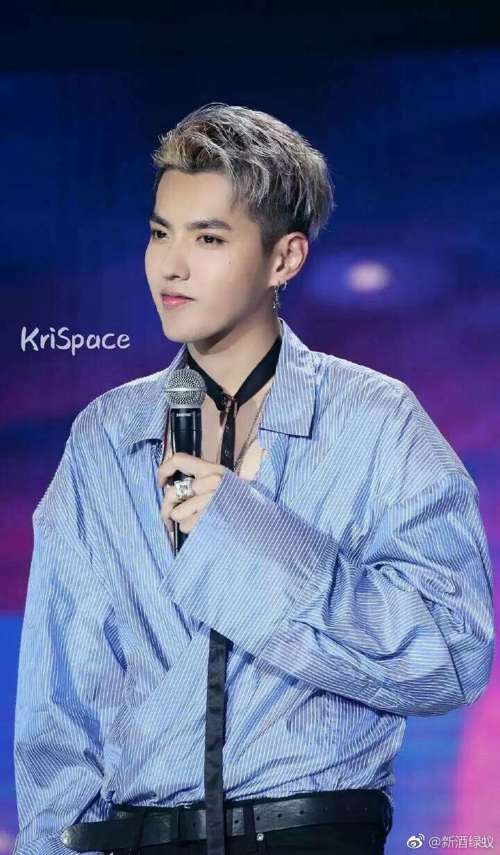 吴亦凡:有幸你还在