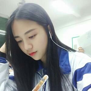 校服女生头像(1)