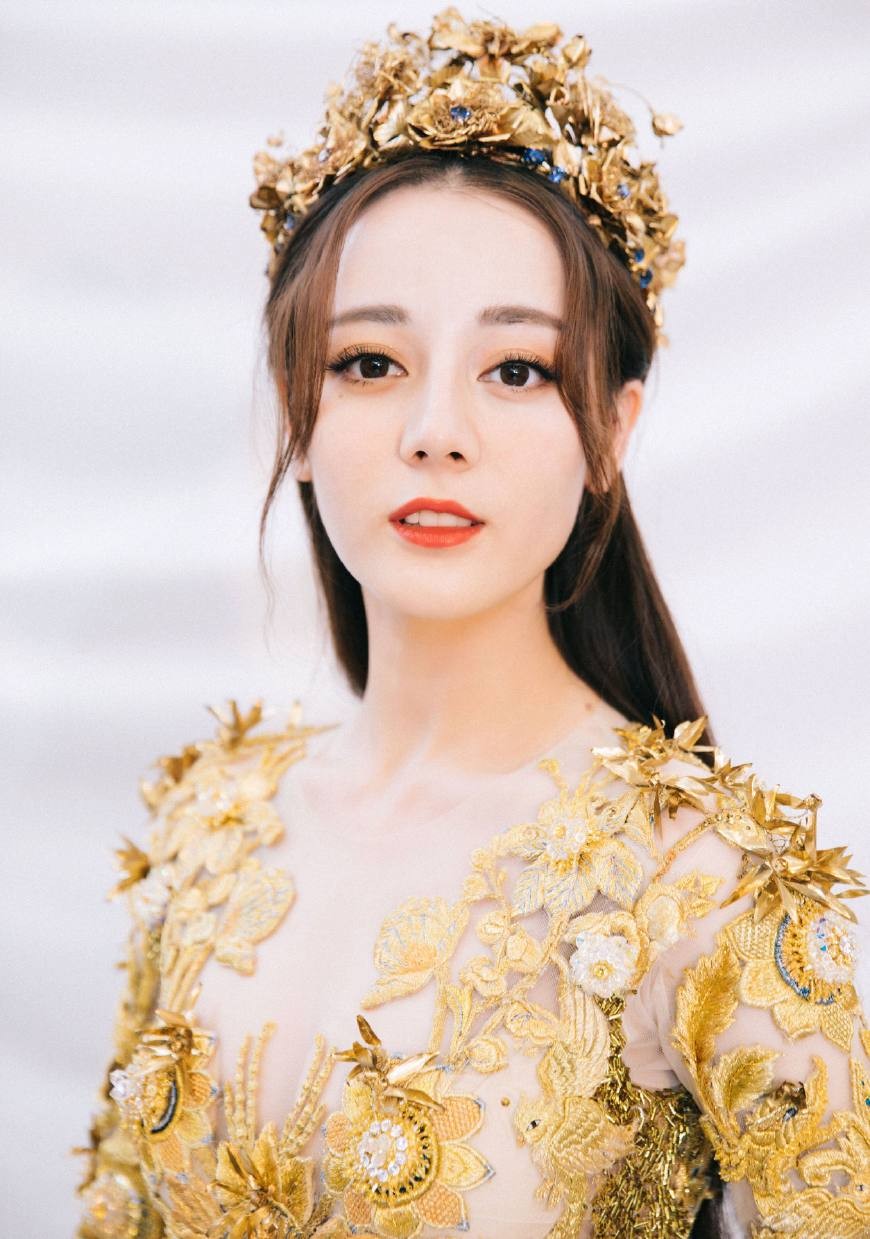 迪丽热巴