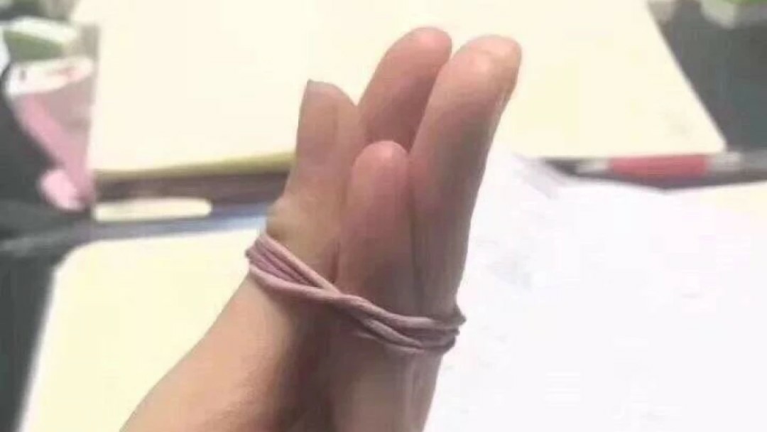 边伯贤:娇妻家规有些严