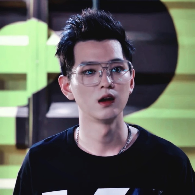影视同人小说 周一one:百里挑一/兄嫂本无缘全靠我花钱 卓爱 id:ciub