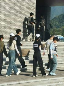 奔跑吧兄弟……翻外翻……7vs7