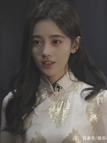 玫瑰花在黑暗绽放
