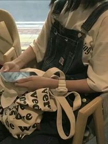 君問歸期未有柒