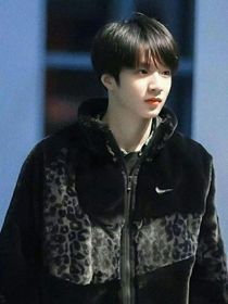 校霸之間那些事-d987