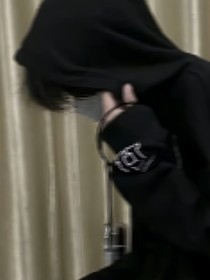 憶凡毓