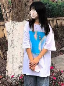 女生的