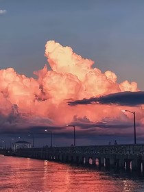 奶味的天空