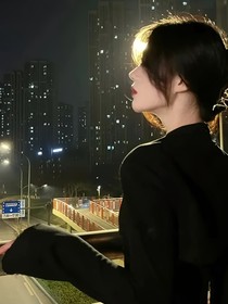 TNT：校霸是個女的！？