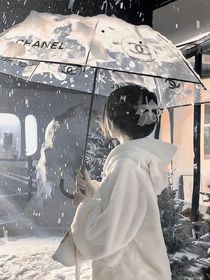 不能替代的她