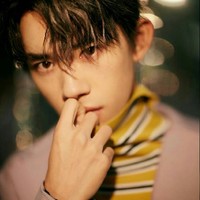 男主高顏值