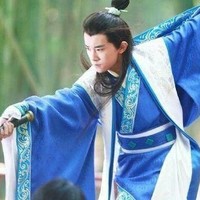 易烊千玺李凯馨