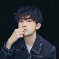 易亦琛