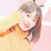宮脅咲良