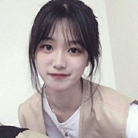 可爱的女主和作者