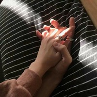 虚拟女团