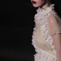 东惠子