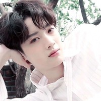 溫柔學(xué)長超帥
