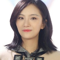 伊丝