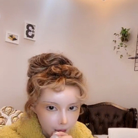 皇后娘娘的五毛特效