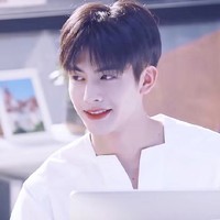 宋威龙杨超越