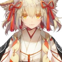 店长有双狐狸耳朵