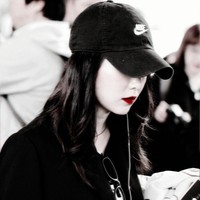 无人问津的巷口