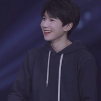 和王源戀愛
