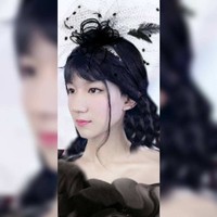 班小松变女