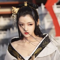 潯洛柒七