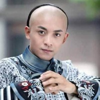小燕子尔康夫妇
