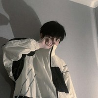 姜颜笑