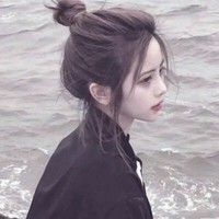 易明月