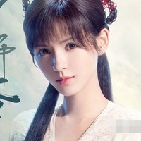 褚玲瓏
