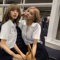 朴彩英Lisa
