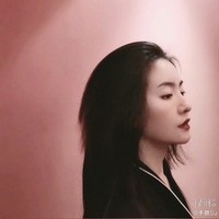 主角小燕子