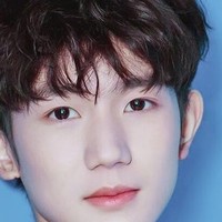 王源原创男主