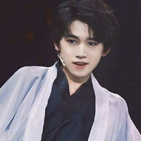顏唱雙絕男孩
