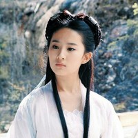 柏麟胞妹