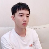 林萌諾喜歡奶棟