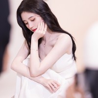 时代少年团和鞠鞠婧祎