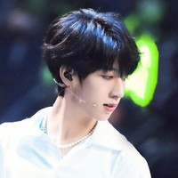 贺峻霖and蓝妤